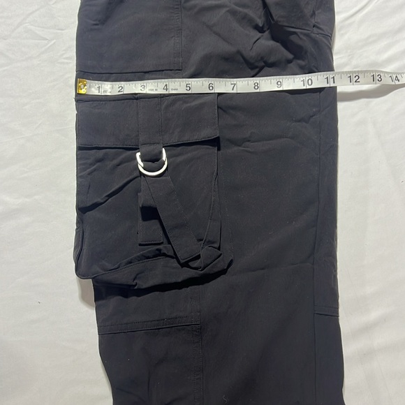 Alo black cargo pants (see measurements) - Picture 11 of 14